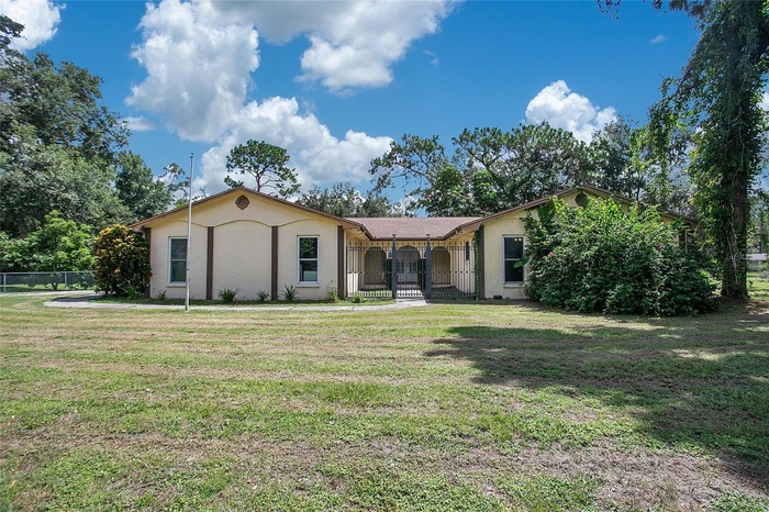 FRONT EXTERIOR