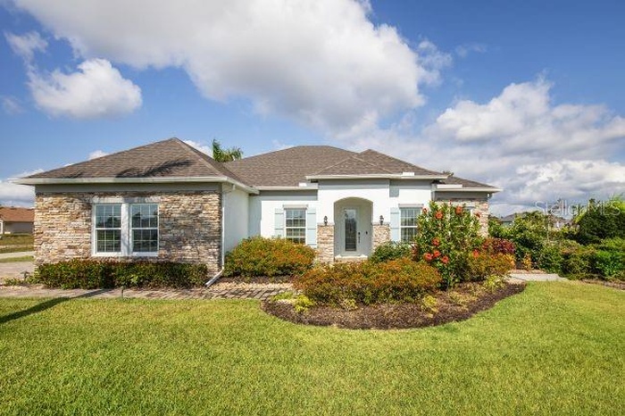 Model home - actual features may vary.