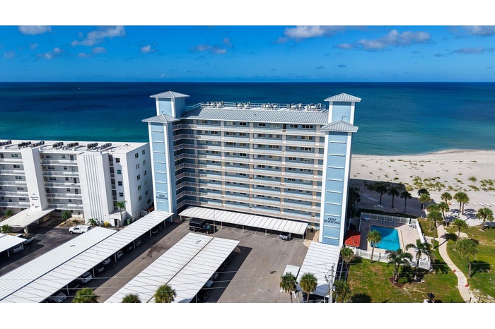 Gulf Horizons offers incomparable beach and sunset views...