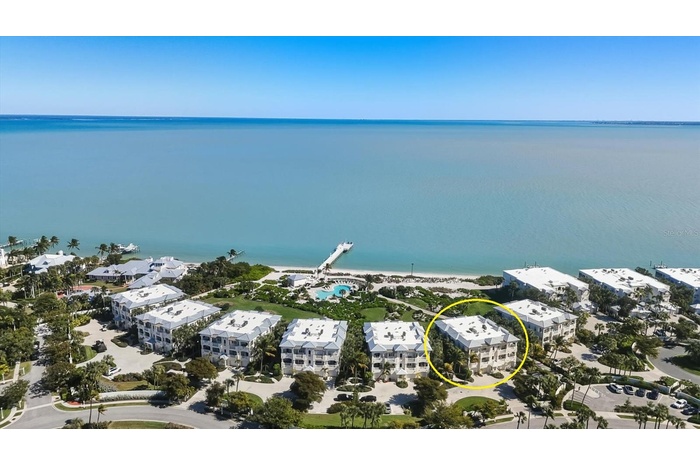 Waterfront 3 Bed 2.5 Bath Condo!