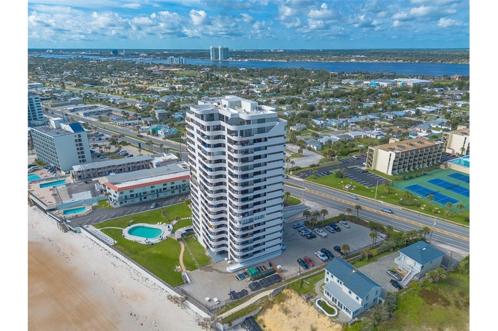 Oceanfront Building Horizons Condotel