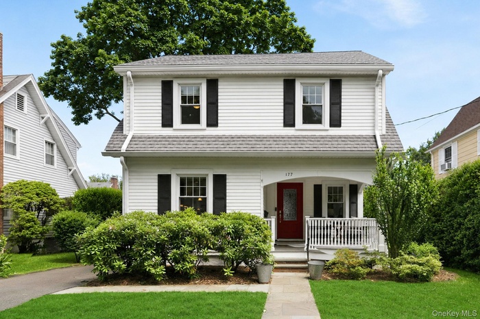 Welcome to 177 Longview Avenue!