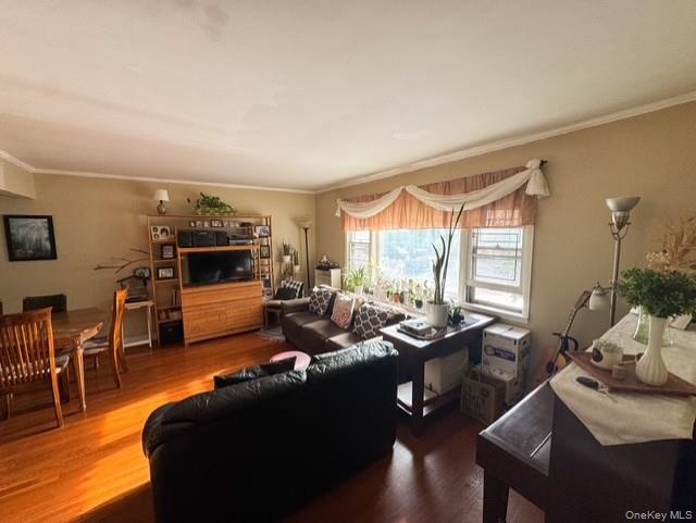 1st floor living area