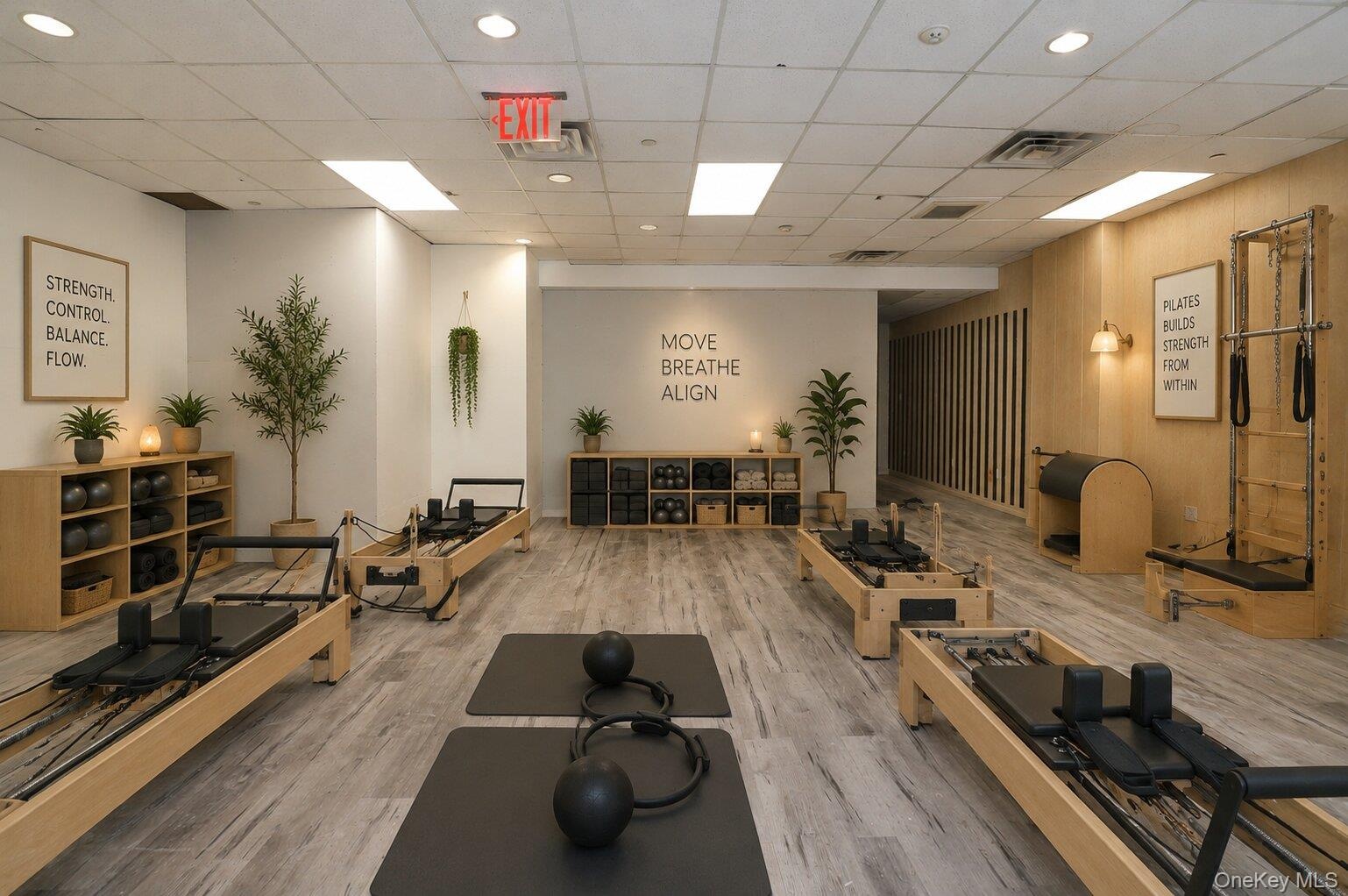 Virtually staged pilates studio