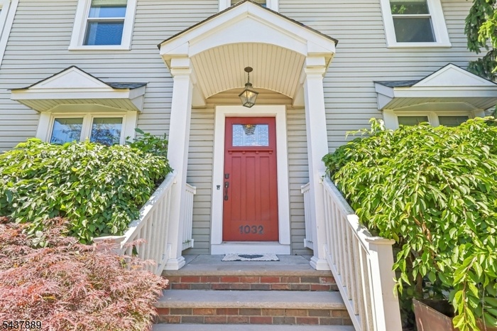 Charming Entrance