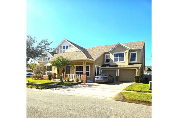 Beautiful  Front Exterior