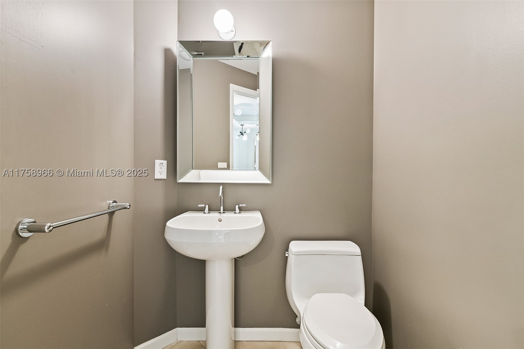 powder room