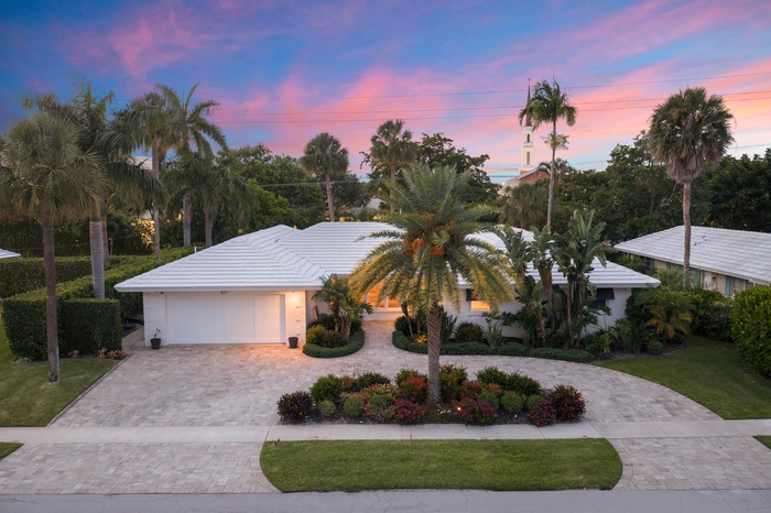 621 Apple Tree Lane - 62.jpg-FULL