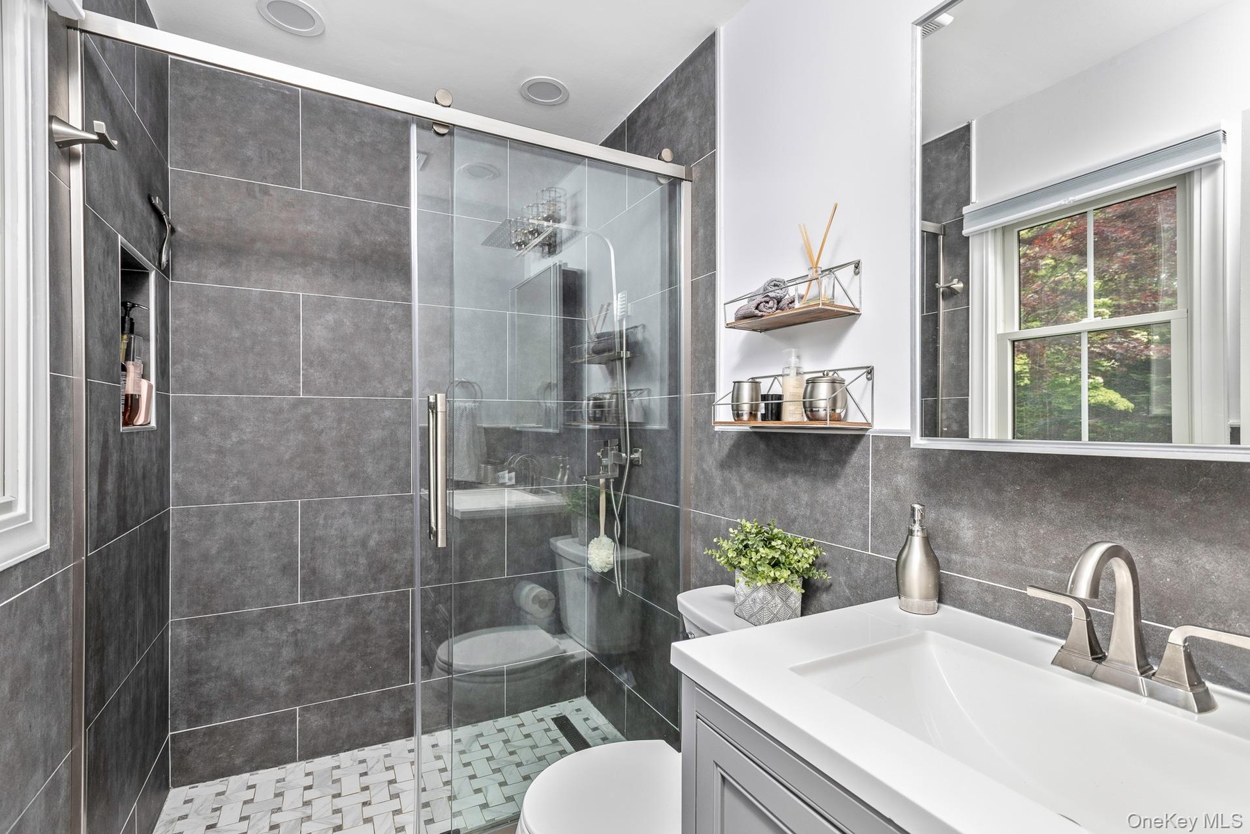 Custom primary bath