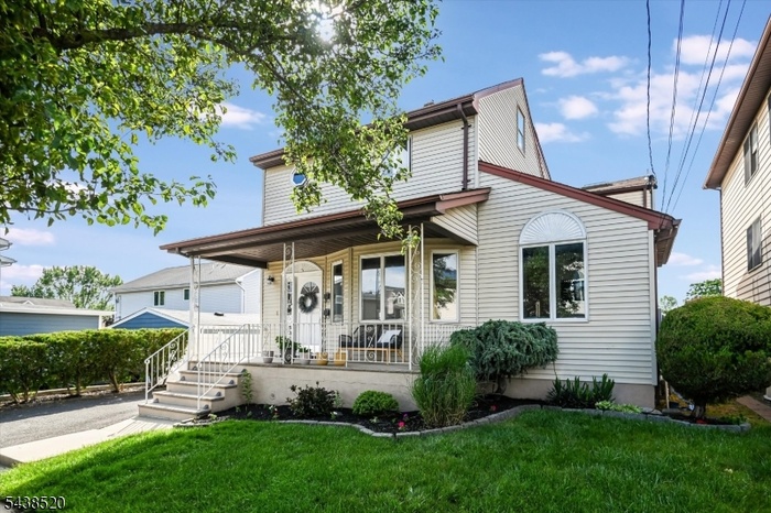 Front View of Home
