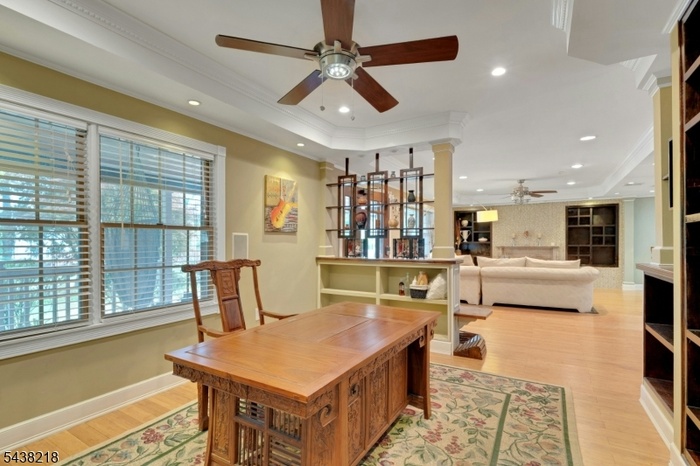 Living Room w/Fireplace