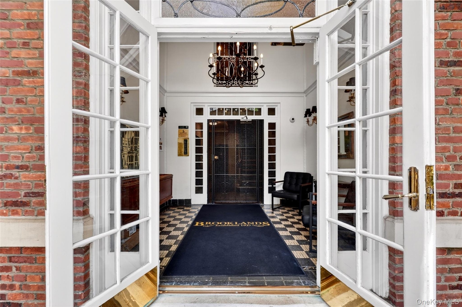 Beautiful Entry Foyer Welcomes Residents and Guests
