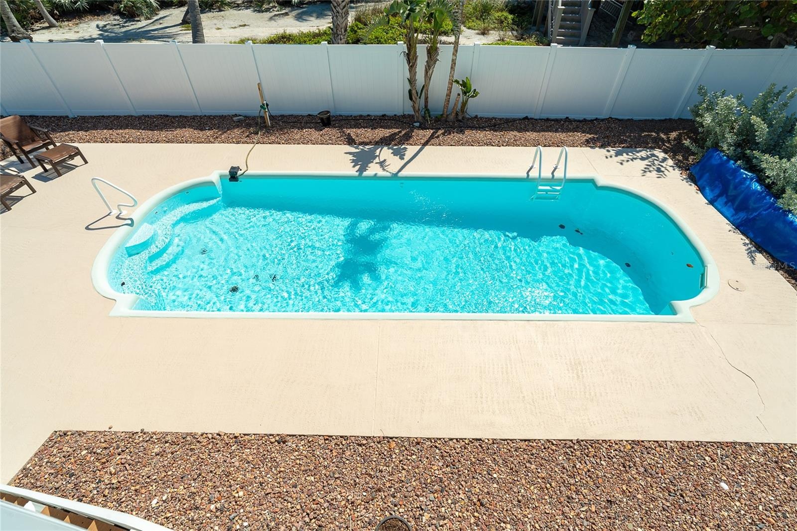 Pool.