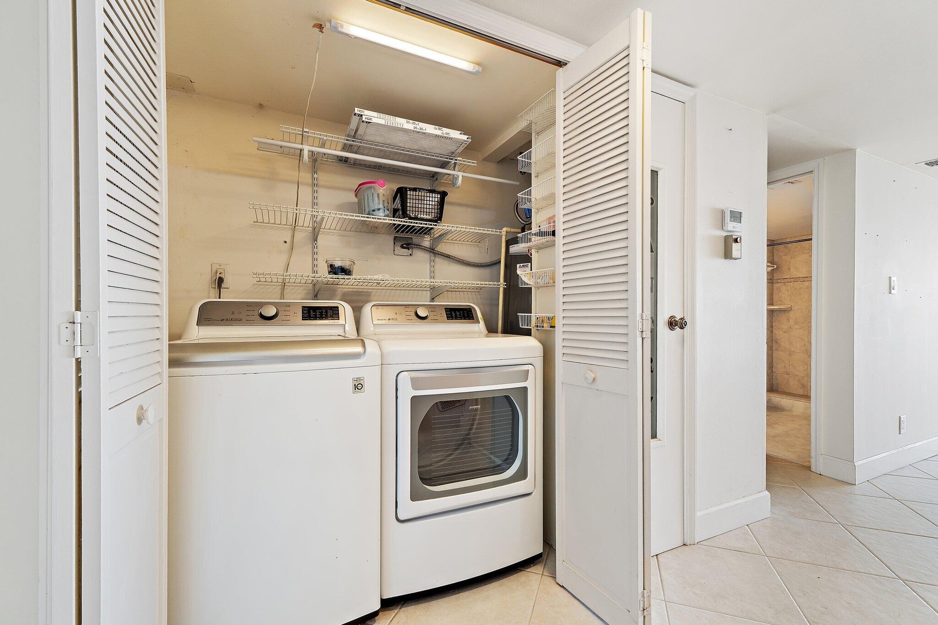 Ful size washer/Dryer
