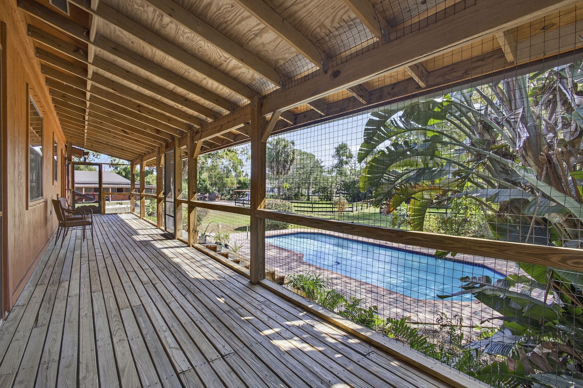 Porch & Pool