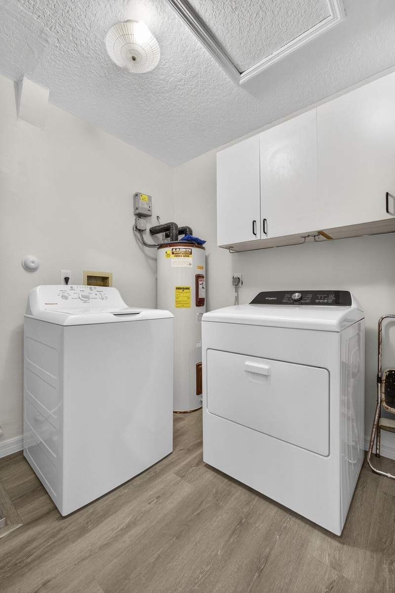 Apt washer dryer