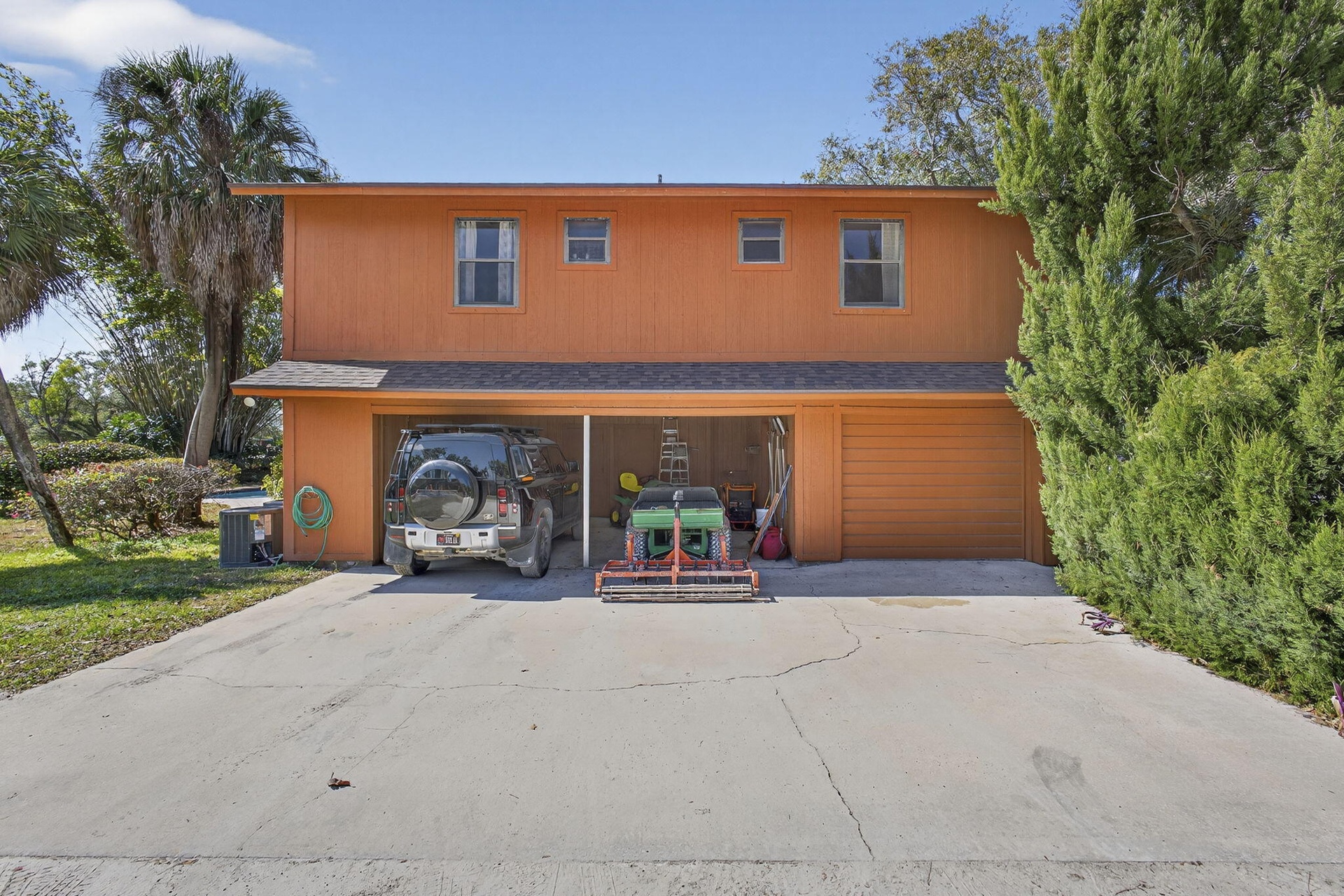 House Garage