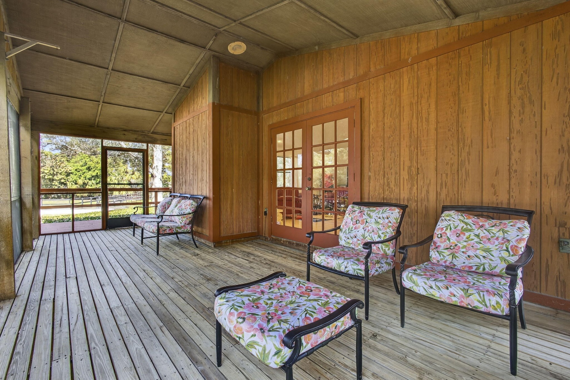 Screened Porch