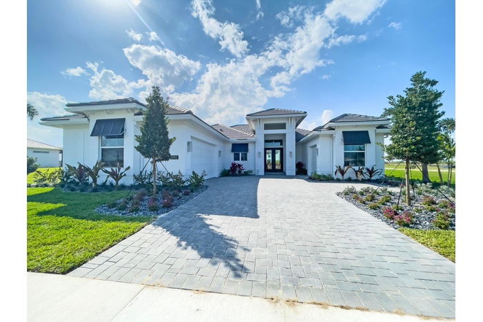 Front Elevation 13952 Belterra Dr