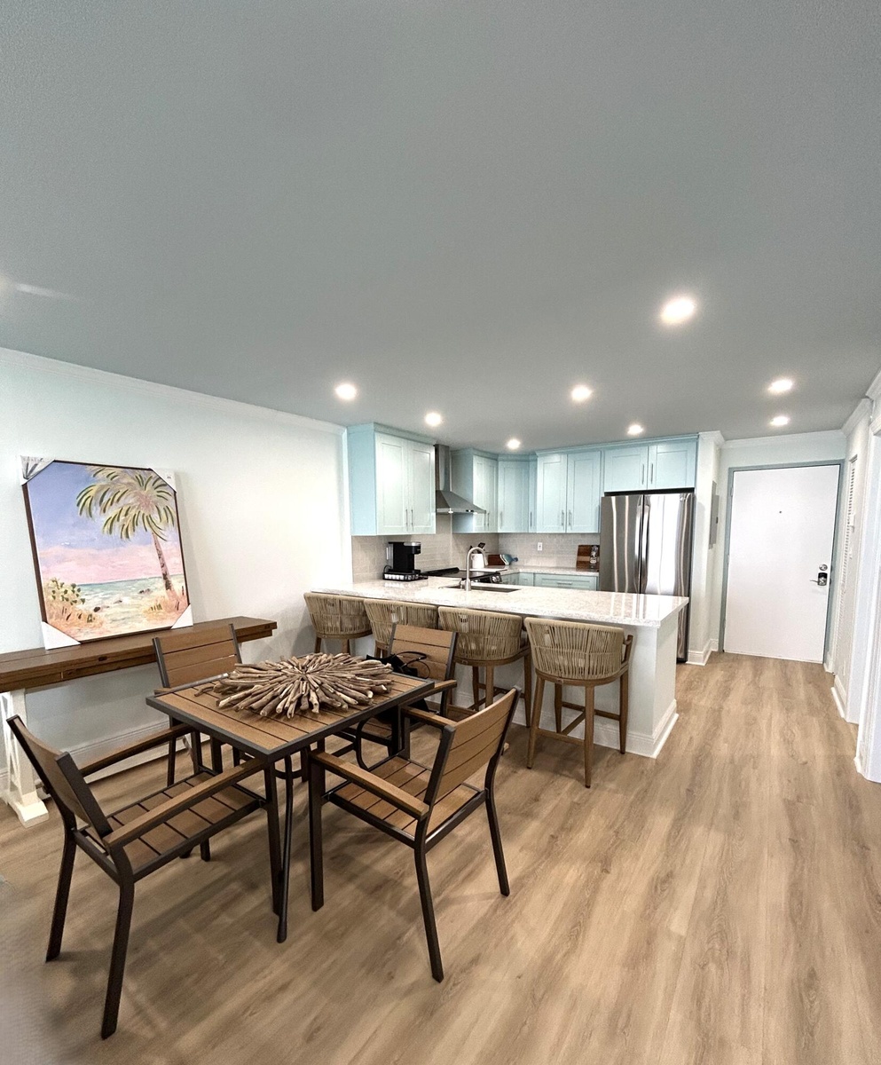 1105 kitchen and dining