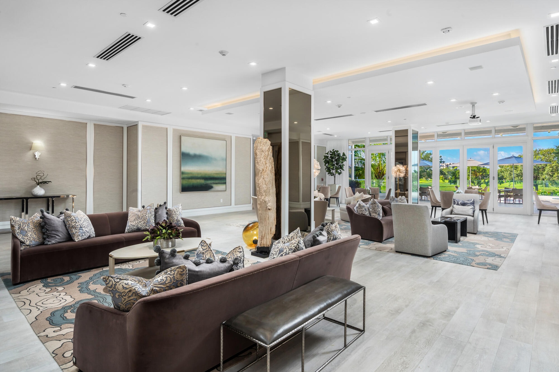 WIDE SOCIAL ROOM ANGLE