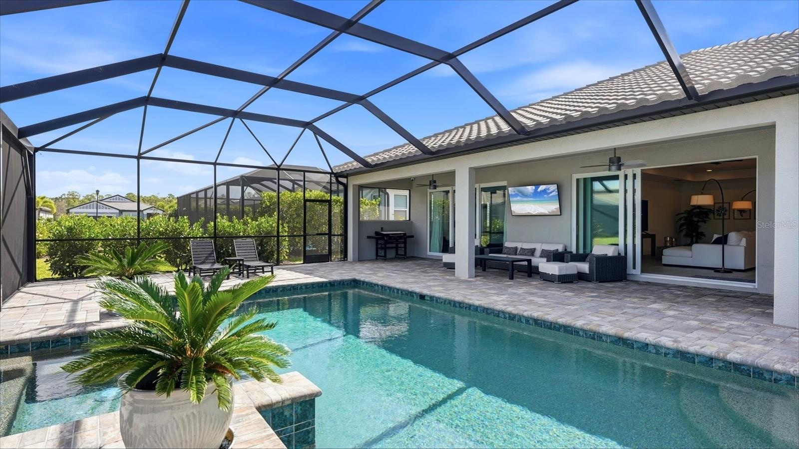 Large Deck Area for Outdoor Living!