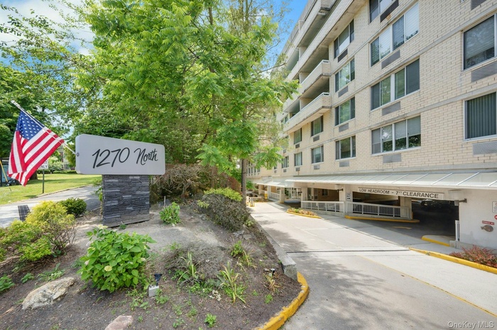 Welcome home to 1270 North Avenue