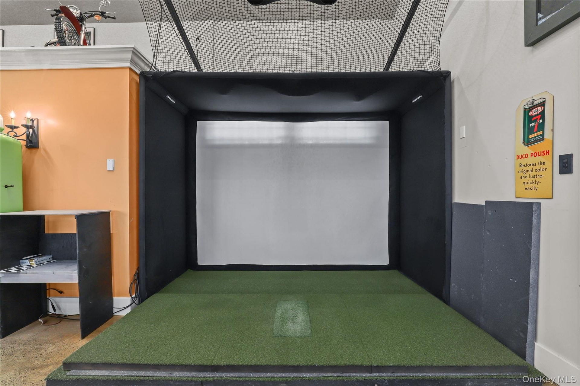Golf simulator