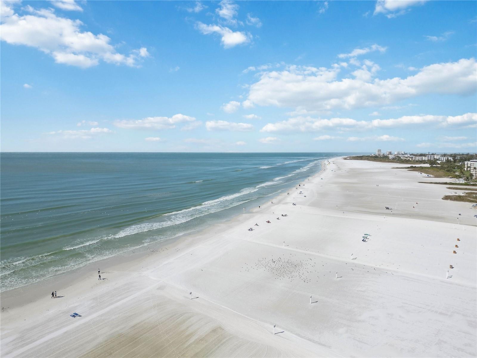 White Crystal Sands of Siesta Key