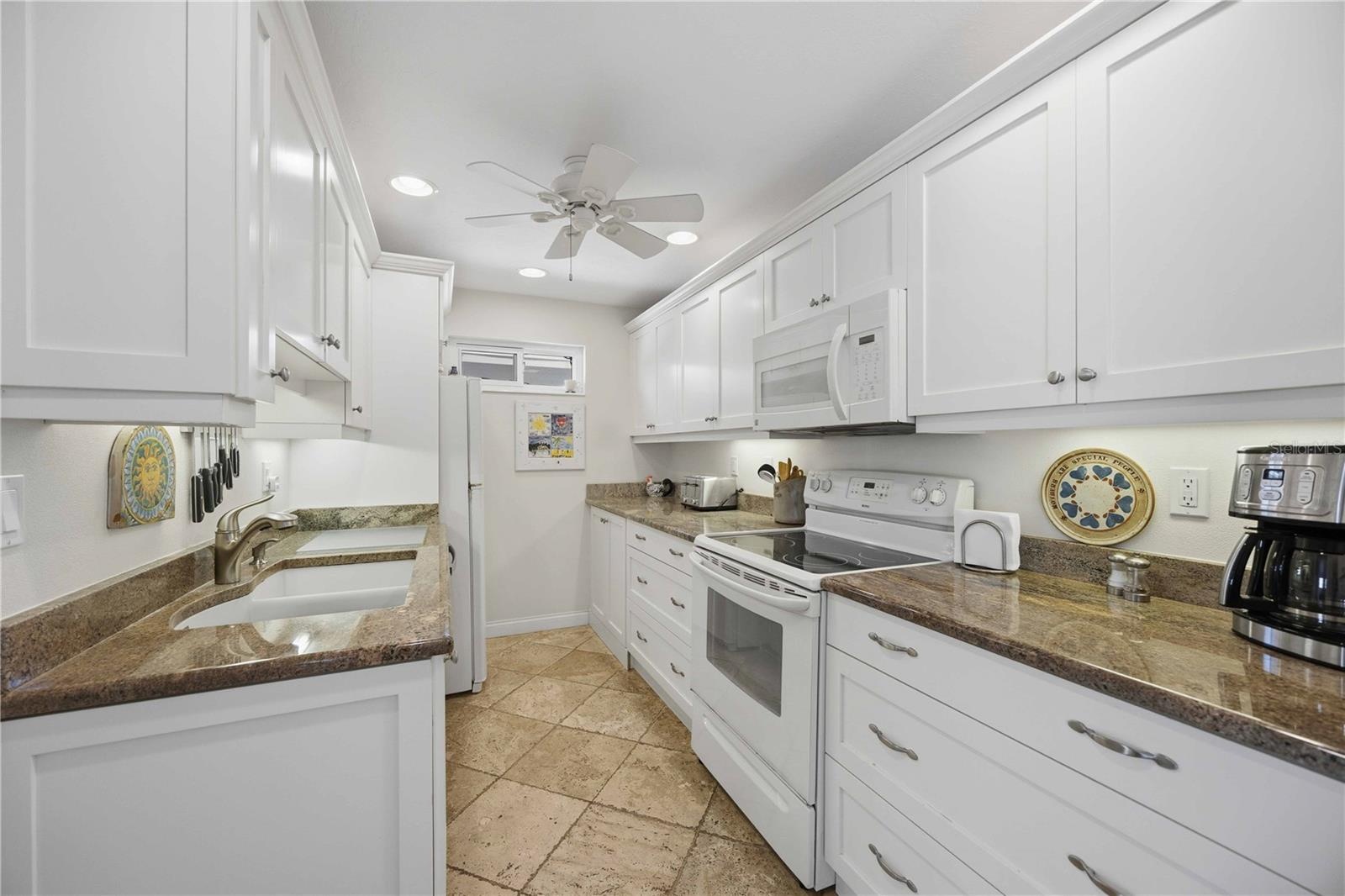 Updated Kitchen with newer appliances