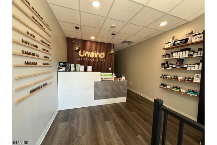 Unwind Massage & Spa