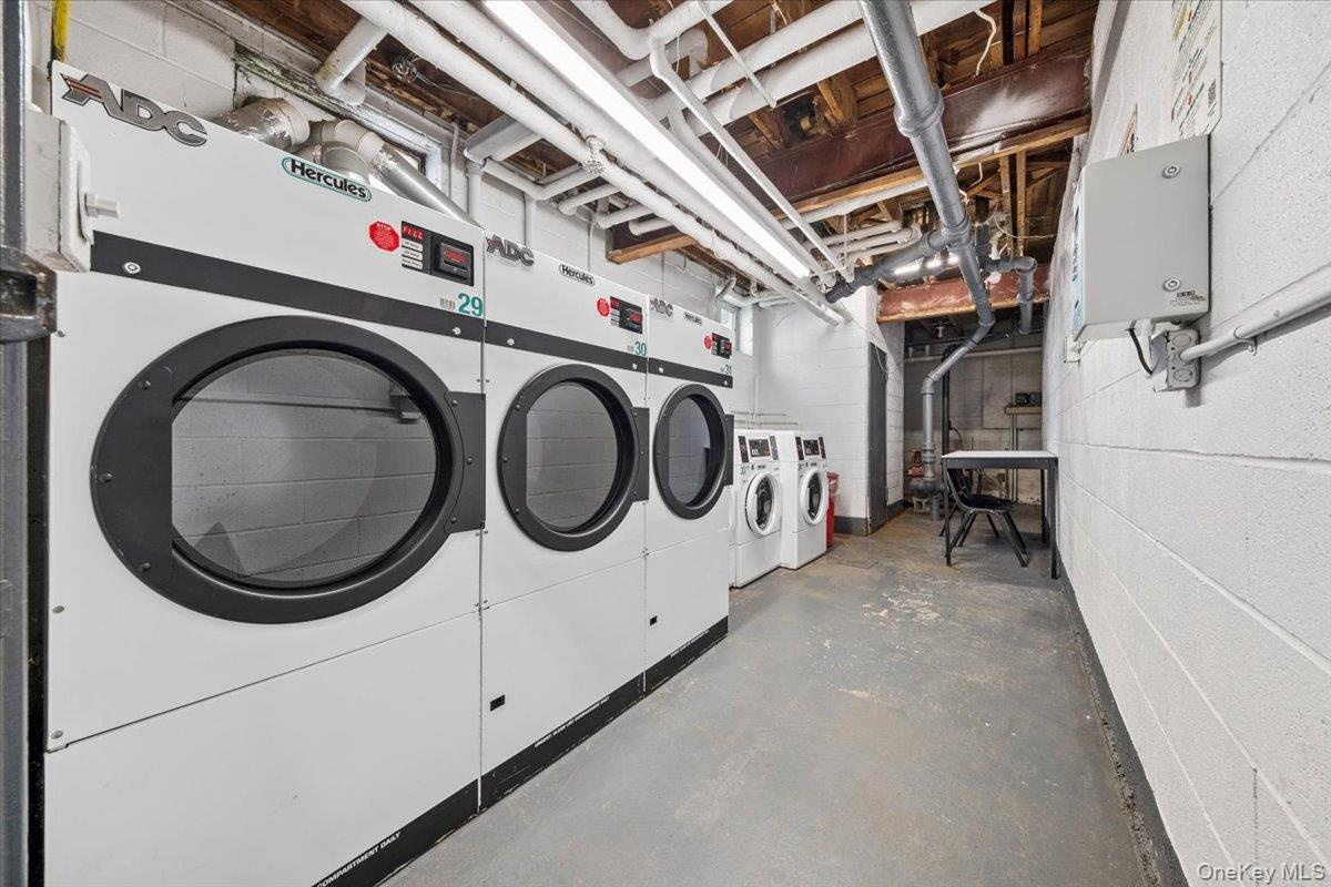 Rye Ridge Condos also has multiple laundry rooms throughout the community w/ large washers & dryers