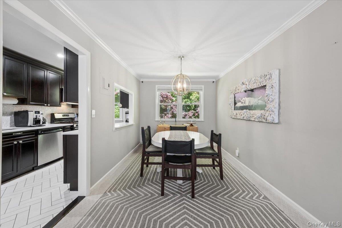Tons of natural light from 2 windows