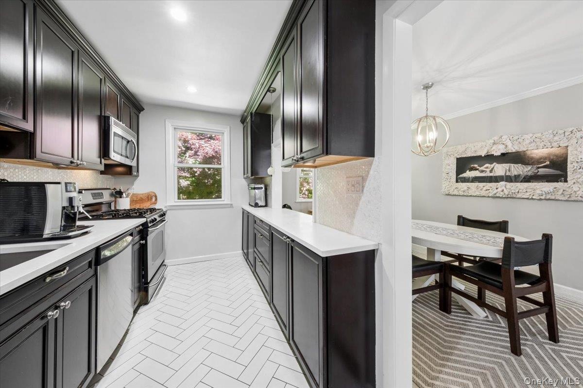 lots of cabinets for great storage