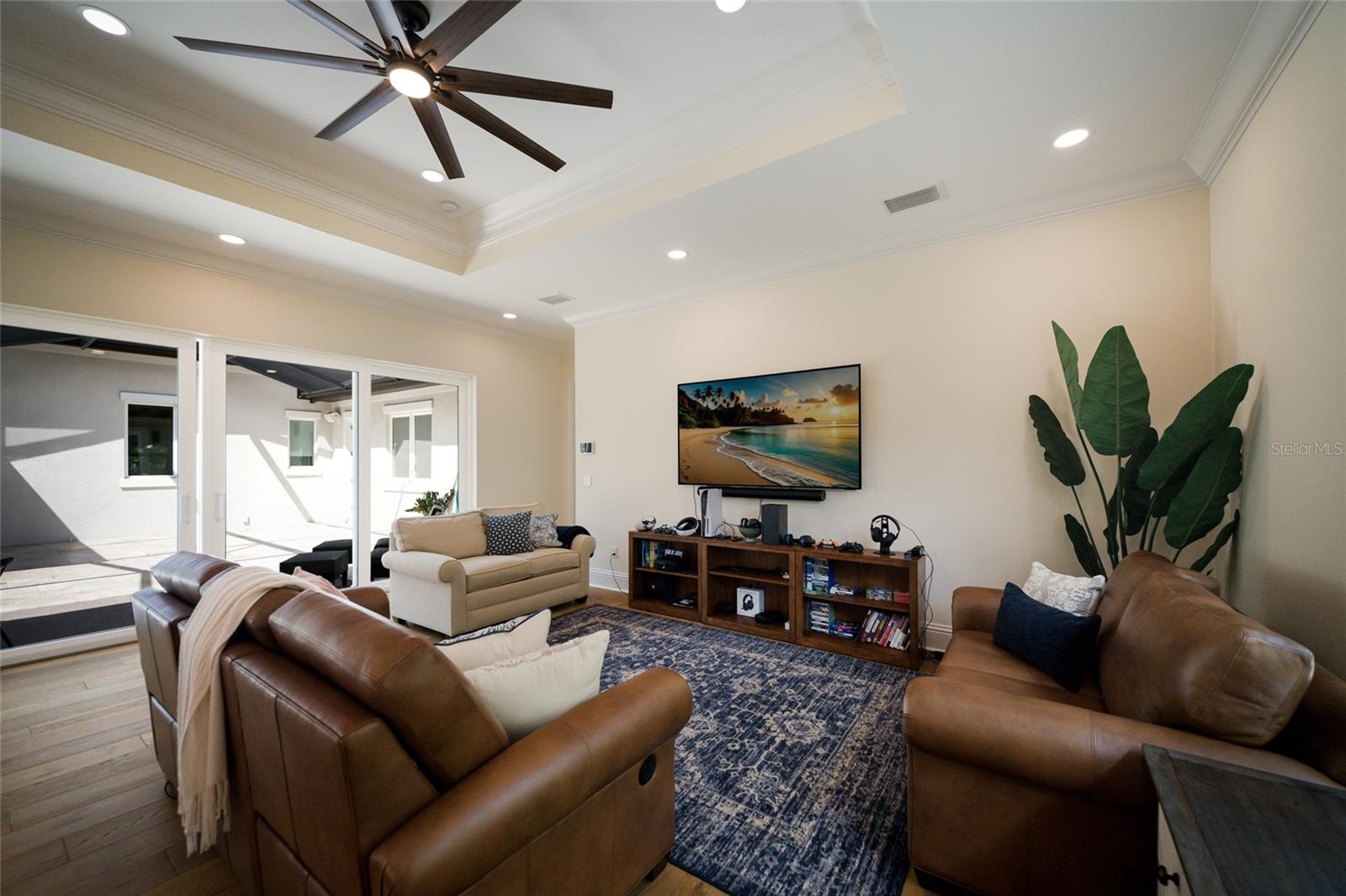 Casita side entrance/living room