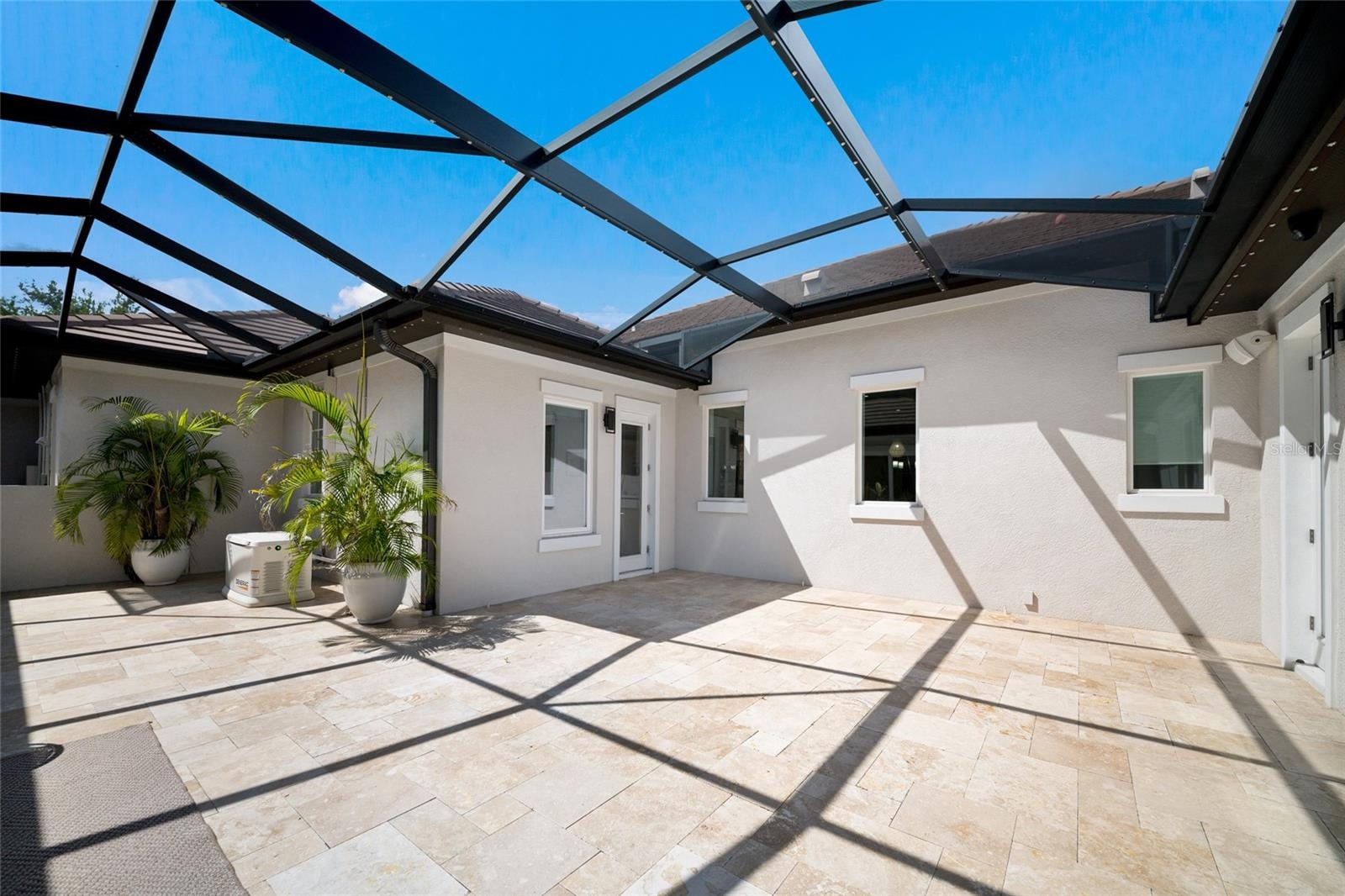 Courtyard between main house and casita