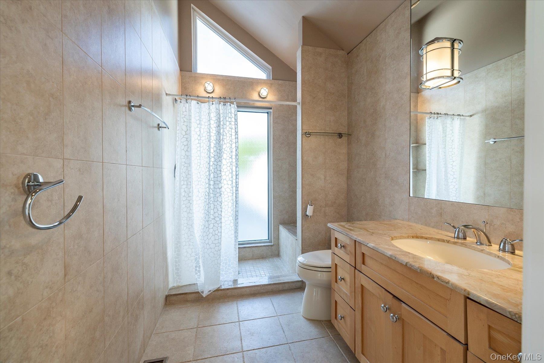 Master Spa-Like Bathroom
