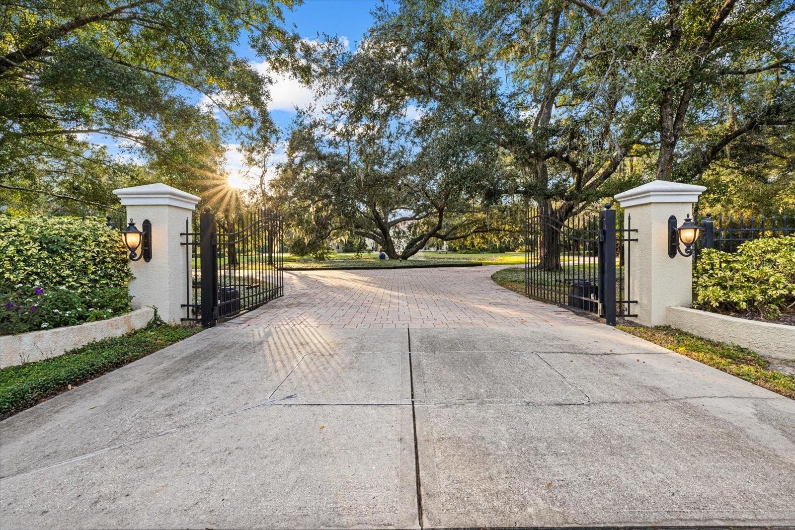 Private Gate