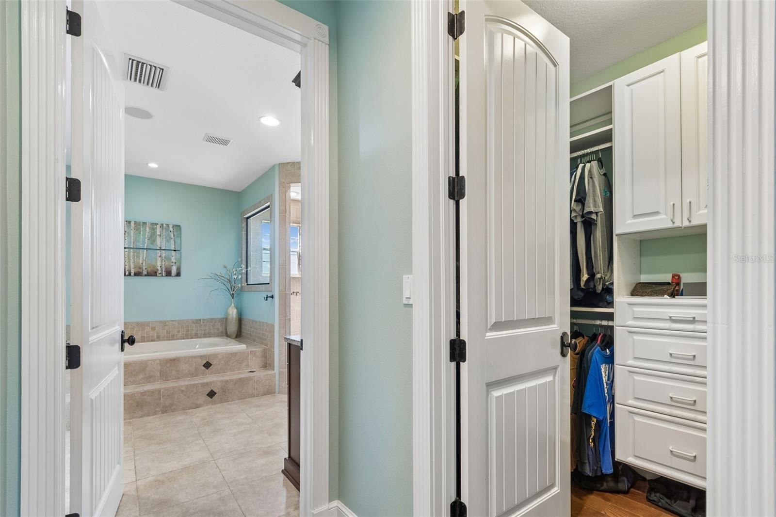 Primary Closet 1