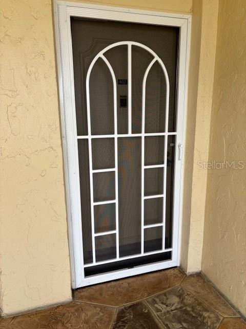 Screen Door for B402