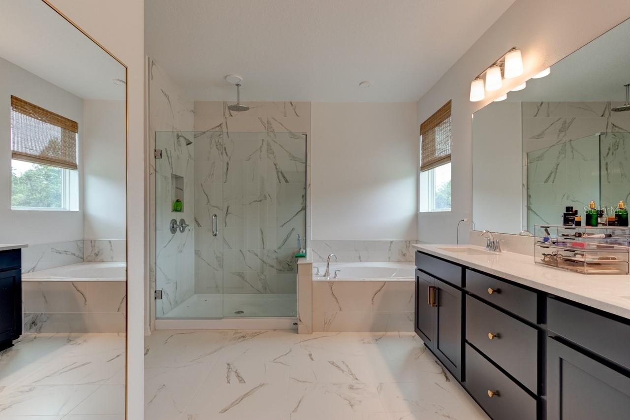 primary bathroom upstairs