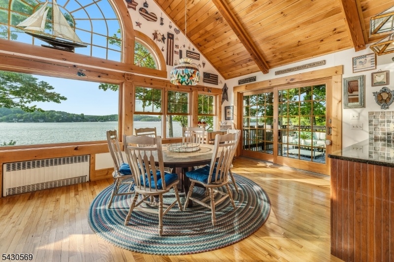 Breakfast Nook