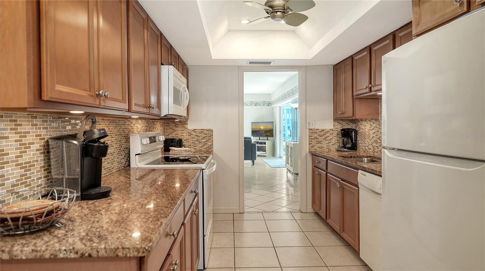 Updated kitchen, new appliances