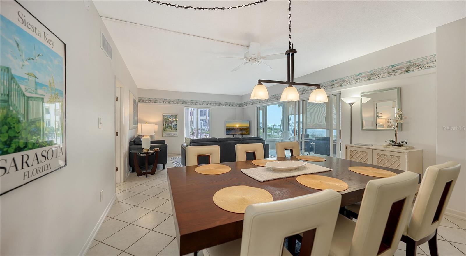 Open dining space with room to expand.