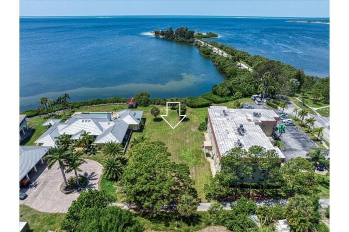 1725 Gulf site view West