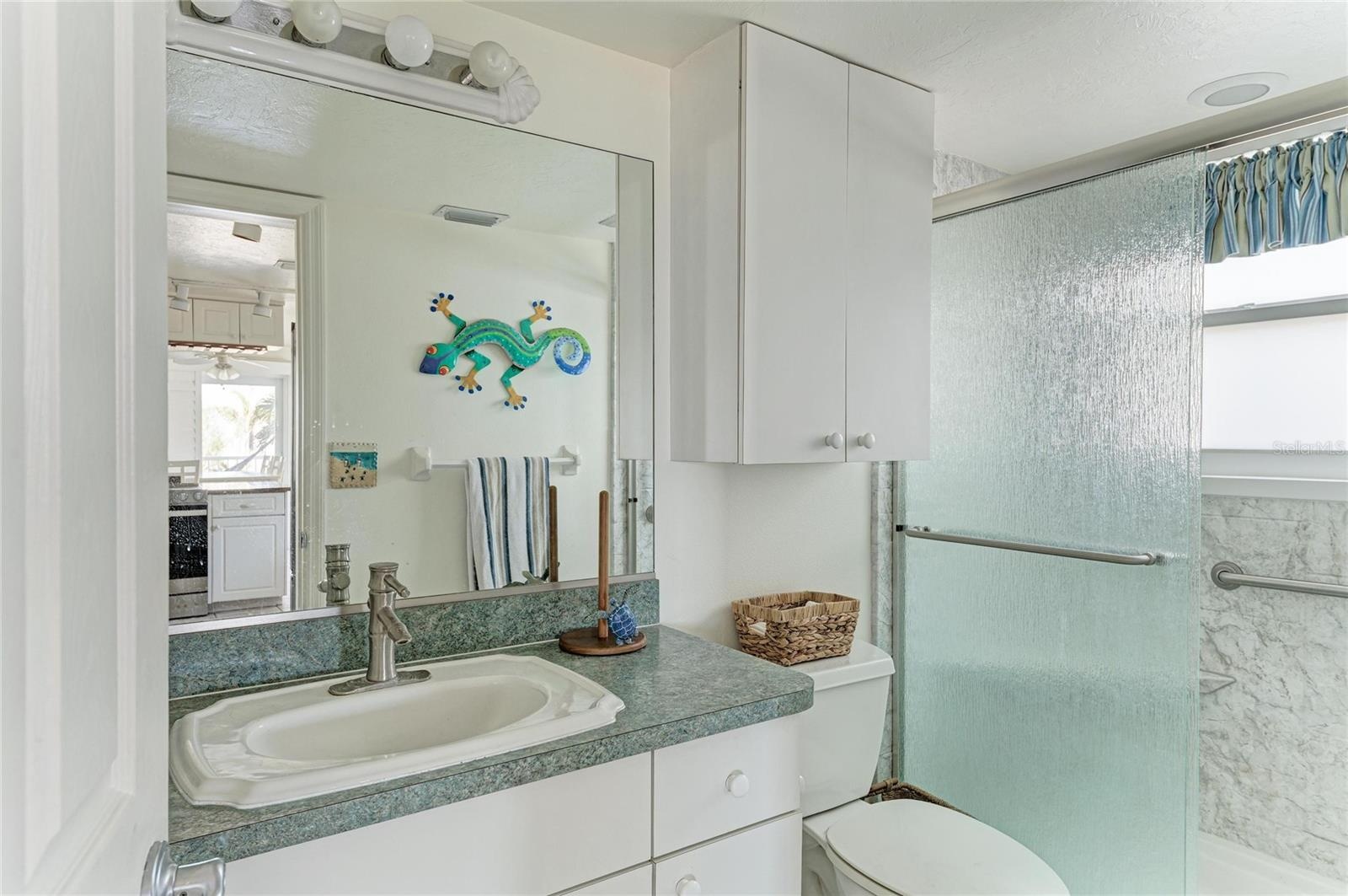Guest bath first level