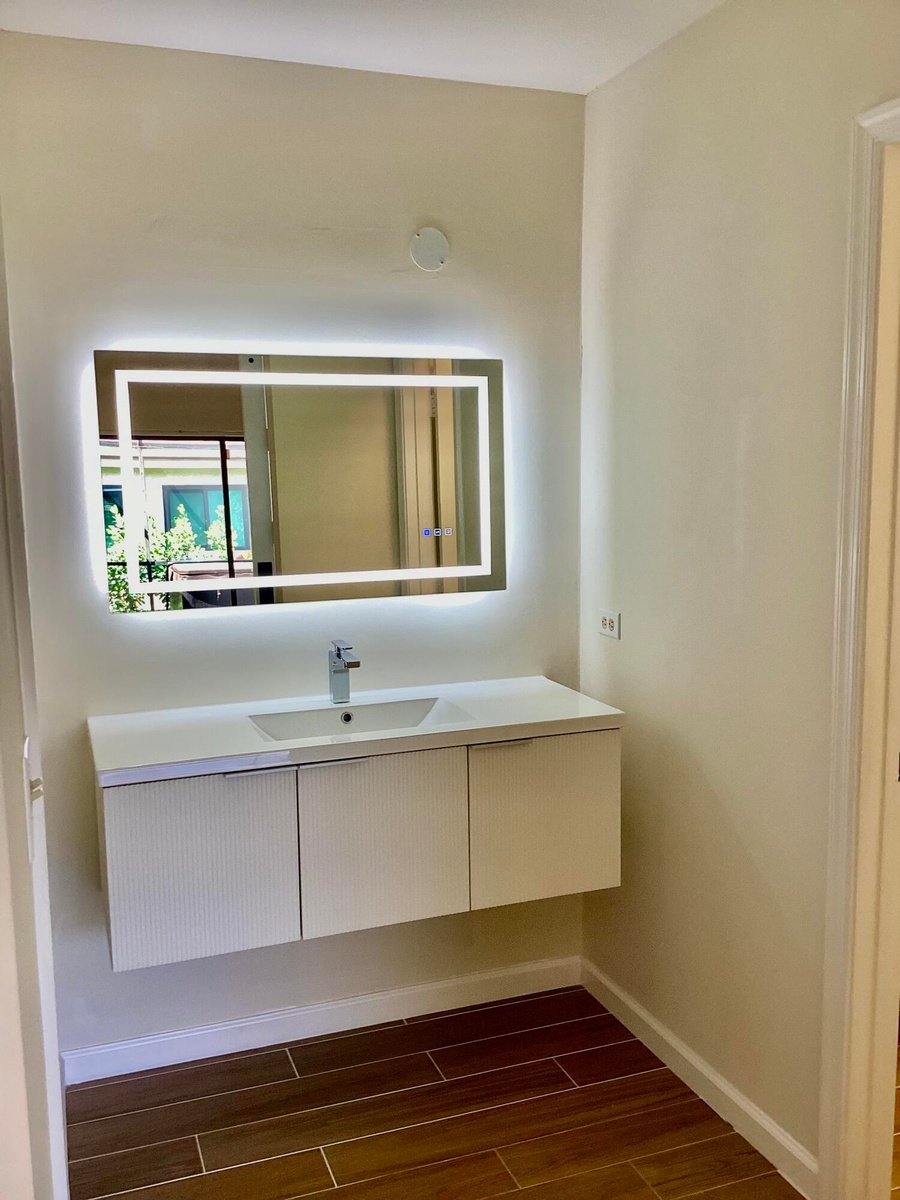 VANITY AREA