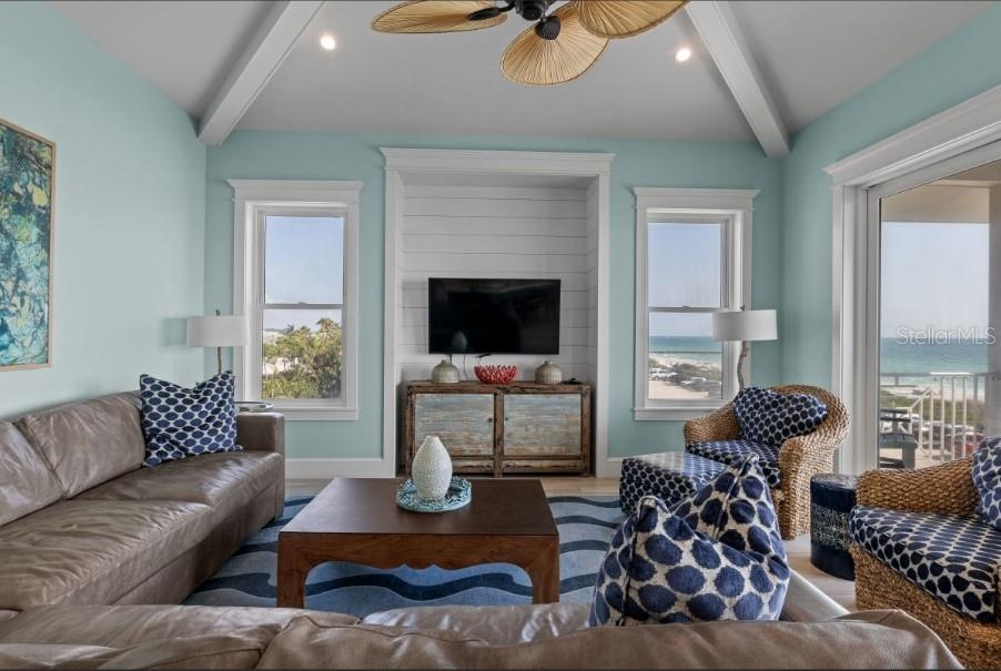 Top floor primary living area