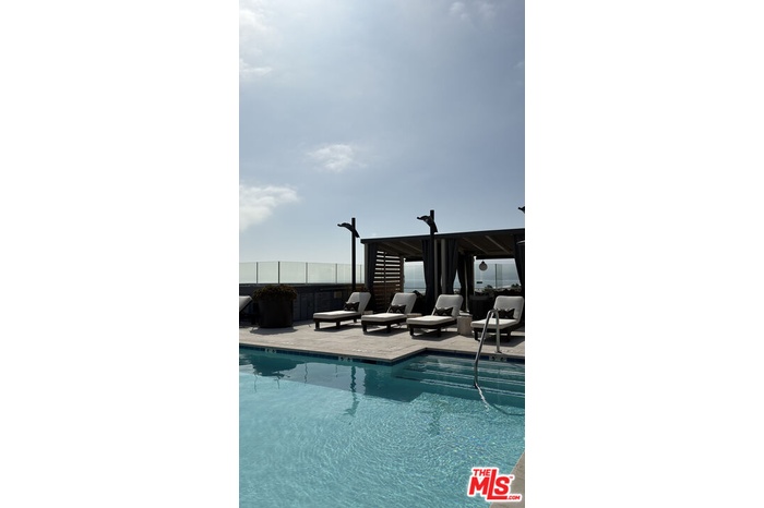 Roof top Pool
