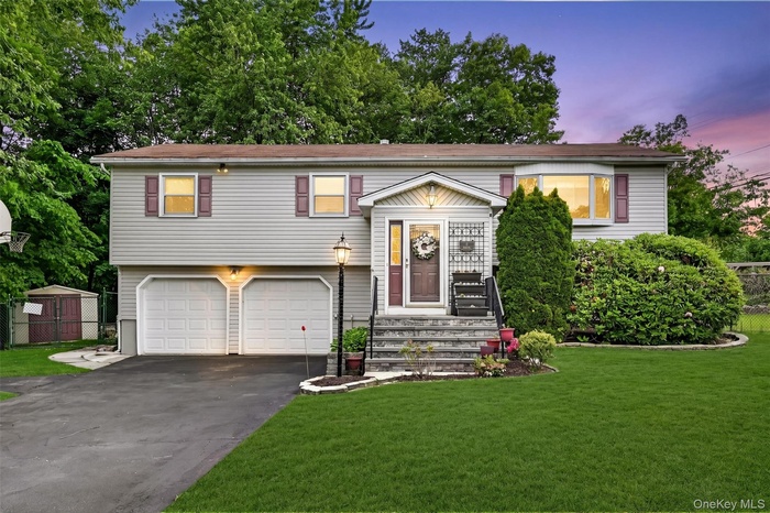 Welcome to 7 Spur Drive, Nanuet, New York